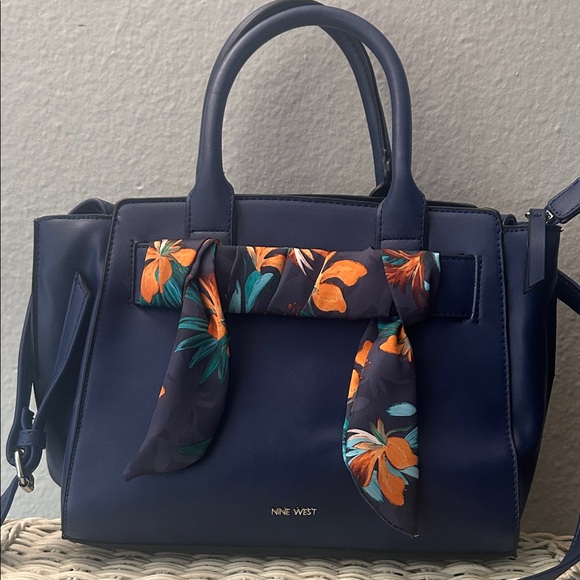 NWNT Nine West Navy Purse with Orange Floral Scarf - Picture 1 of 8